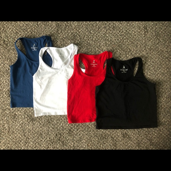 Priessei Rackerback Crop Tanks, Size M - Picture 1 of 1